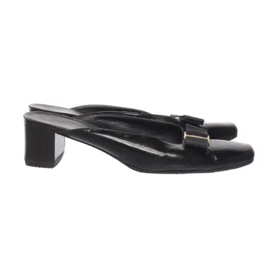 Mules (Svart) från Salvatore Ferragamo