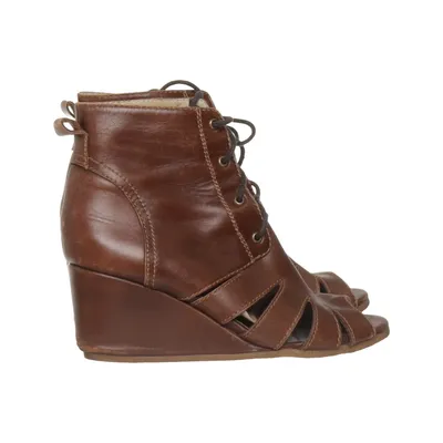 Kilklackar (Brun) från Velour Skinn