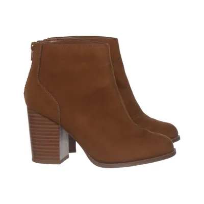 Heeled boots (Brown) from New Look