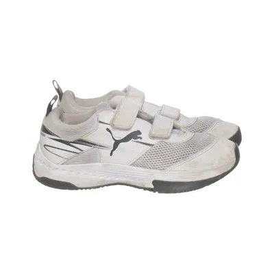 Trainers (White, Black) from Puma