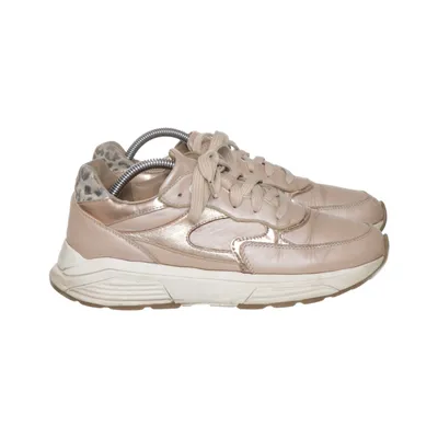 Sneakers (Stretchwalker) from Xsensible