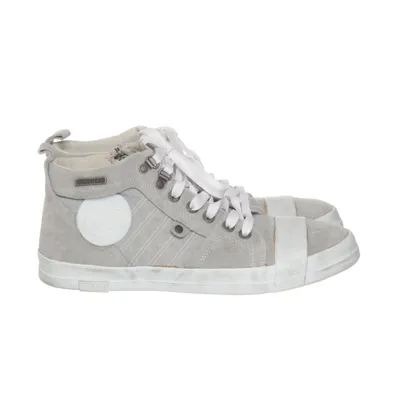Canvas shoes (Gray, White) from Yellow Cab