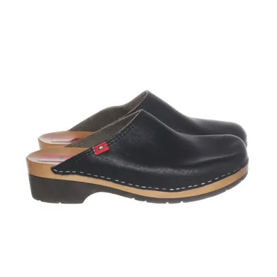 Träskor (Svart) från Klox