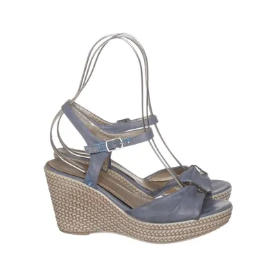 Wedges (Classic Style) from Clara Barson