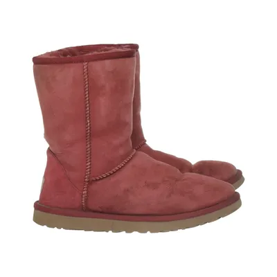 Enkellaarzen (Classic Short) van UGG Suède