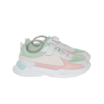 Walking shoes (White, Green, Multicolored) from Vty