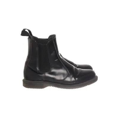 Enkellaarzen (Zwart) van Dr. Martens