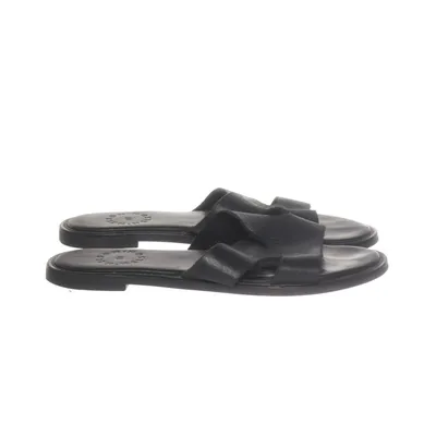 Slip-ins (Black) from Nelson
