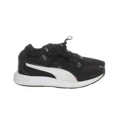 Trainers (373018-03) from Puma