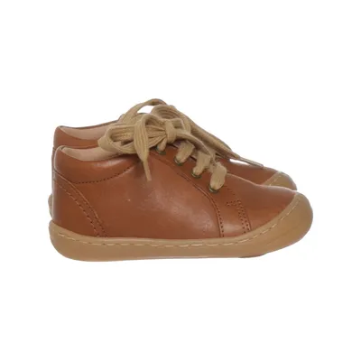 Schnürstiefel (Braun) von Petit Nord