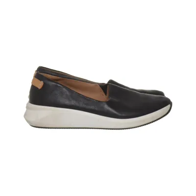 Slip-ons (Unstructured) från Unstructured by Clarks