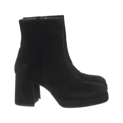 Heeled boots (Black) from Apple of Eden
