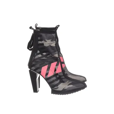 Heeled boots (Black) from United Nude