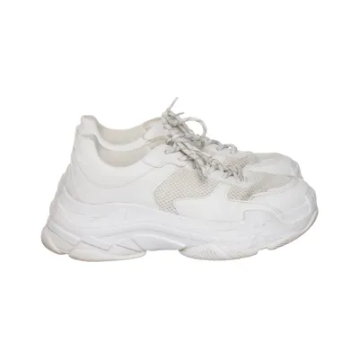 Sneakers (White) from Even & Odd