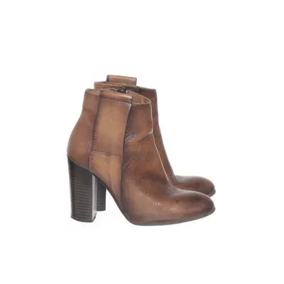 Heeled boots (Brown) from Lavorazione Artigiana