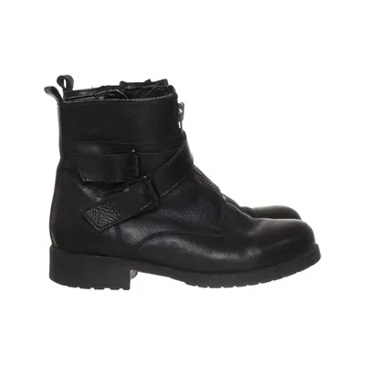 Ankle boots (Black) from Avenue