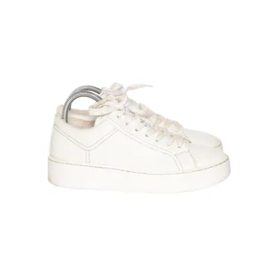 Sneakers (White) from Copenhagen Studios