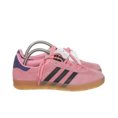 Sneakers (Gazelle) from Adidas