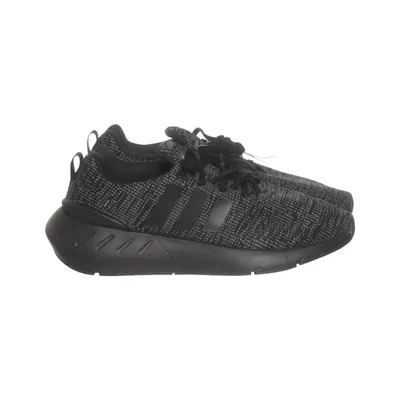 Baskets (Noir) de Adidas