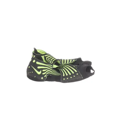 Ballet shoes (Black, Green) from Nike