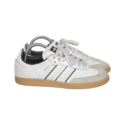 Baskets (Blanc, Marron, Gris) de Adidas Originals