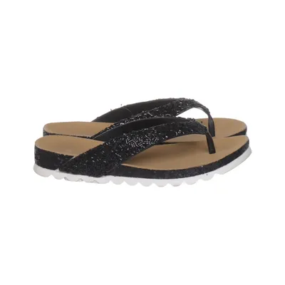 Flip-flops (Black) from Catalina