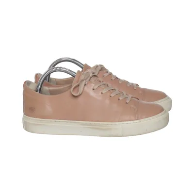 Sneakers (Pink) from Sneaky Steve