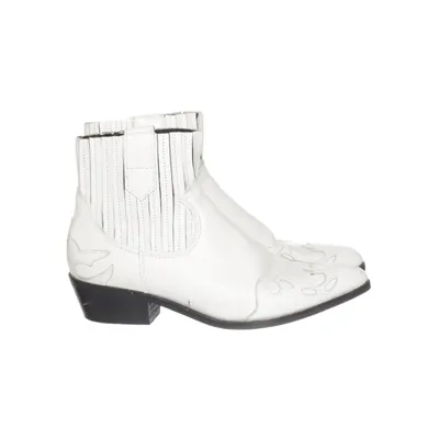 Ankle boots (White) from DWARS
