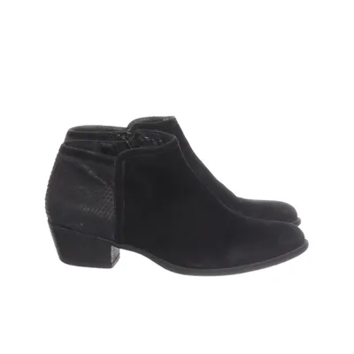 High heels (Black) from Steve Madden
