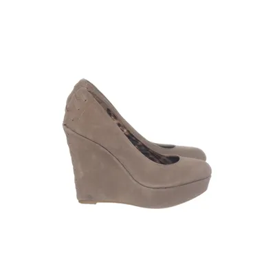 Wedges (Beige) from Betsey Johnson