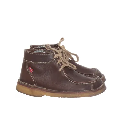 Laced boots (Brown) from Duckfeet