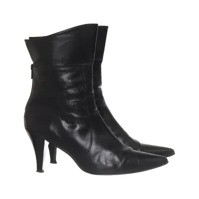 Heeled boots (Black) from Tamaris