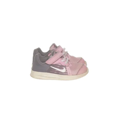 Gymnastic shoes (Pink, Gray) from Nike