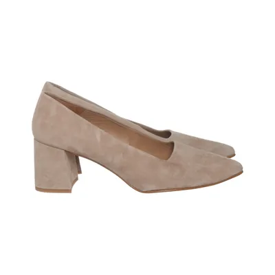 Pumps (Beige) från Flattered