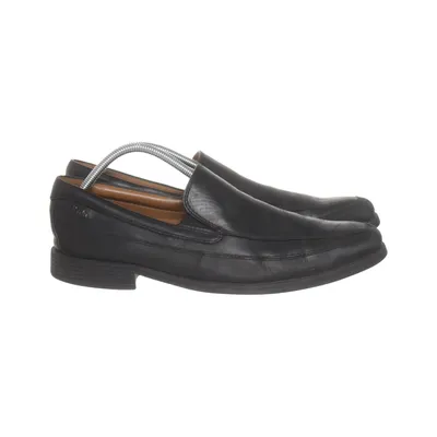 Loafers (Black) from Clarks