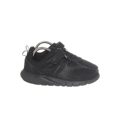 Gymnastic shoes (Black) from Newfeel