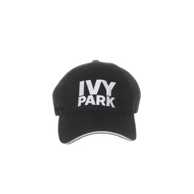 Honkbalpet (Zwart) van Ivy Park