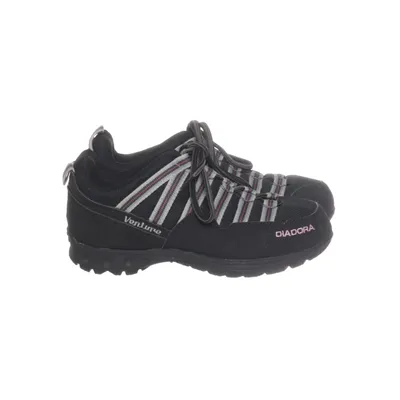 Vandringsskor (Svart, Grå, Rosa) från Diadora
