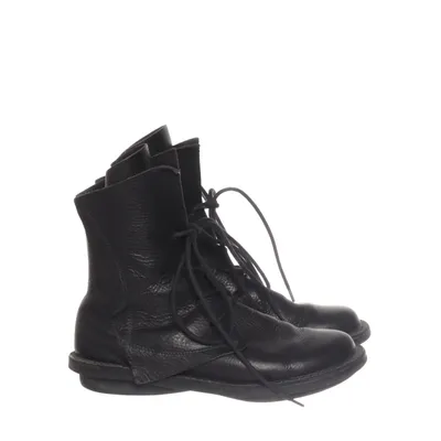 Laced boots (Black) from Trippen Leather