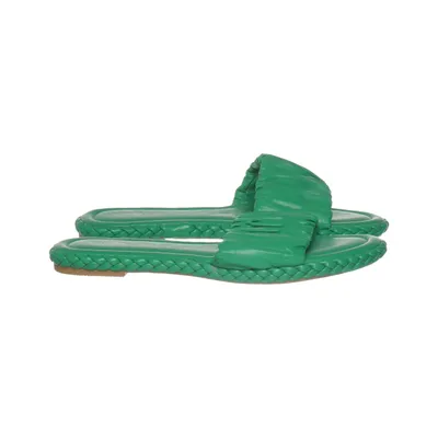 Slip-ins (Groen) van Marquiiz Polyurethaan