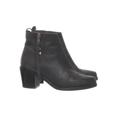 Sixtyseven boots deals