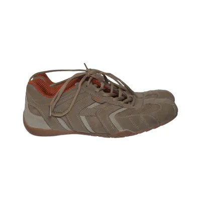 Baskets (Beige, Orange) de Memphis One