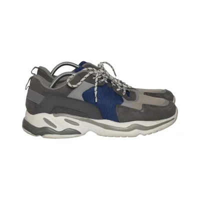Baskets (Gris, Bleu, Blanc) de Workout