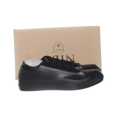 Sneakers (Black) from Nibu