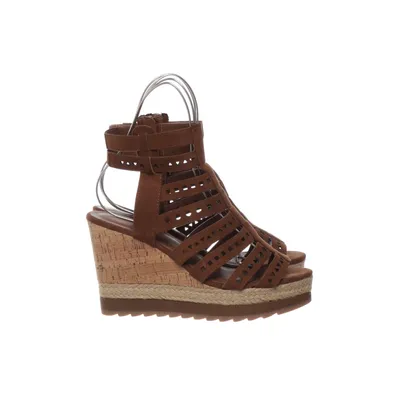 Wedges (Brown) from Star Collection