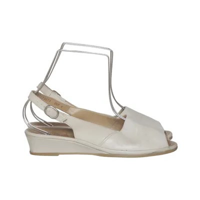 Sandals (White) from Salamander