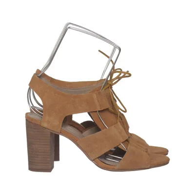 Sandales à talons hauts (Marron) de Sacha Essentials