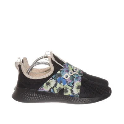 Running shoes (Black, Multicolored) from Cloudfoam