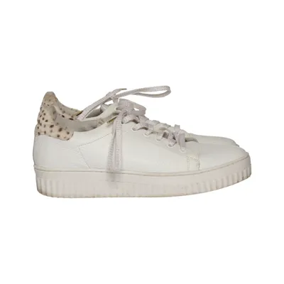 Sneakers (White) from Nelson Leather