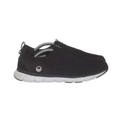 Sneakers (Black) from Halti